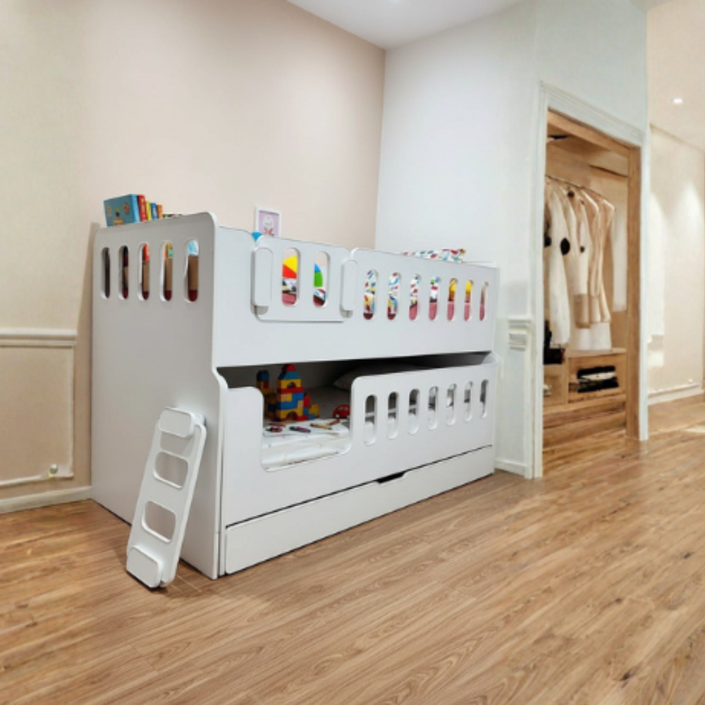 The Chikuaa Triple-Tier Dream Station - Image 3